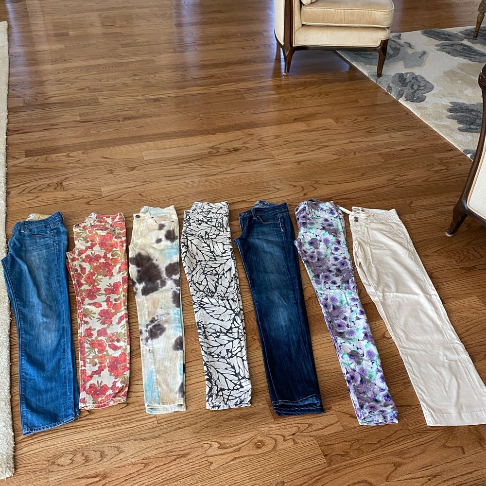 Bundle/lot! 7 pairs of Paige jeans Size 25